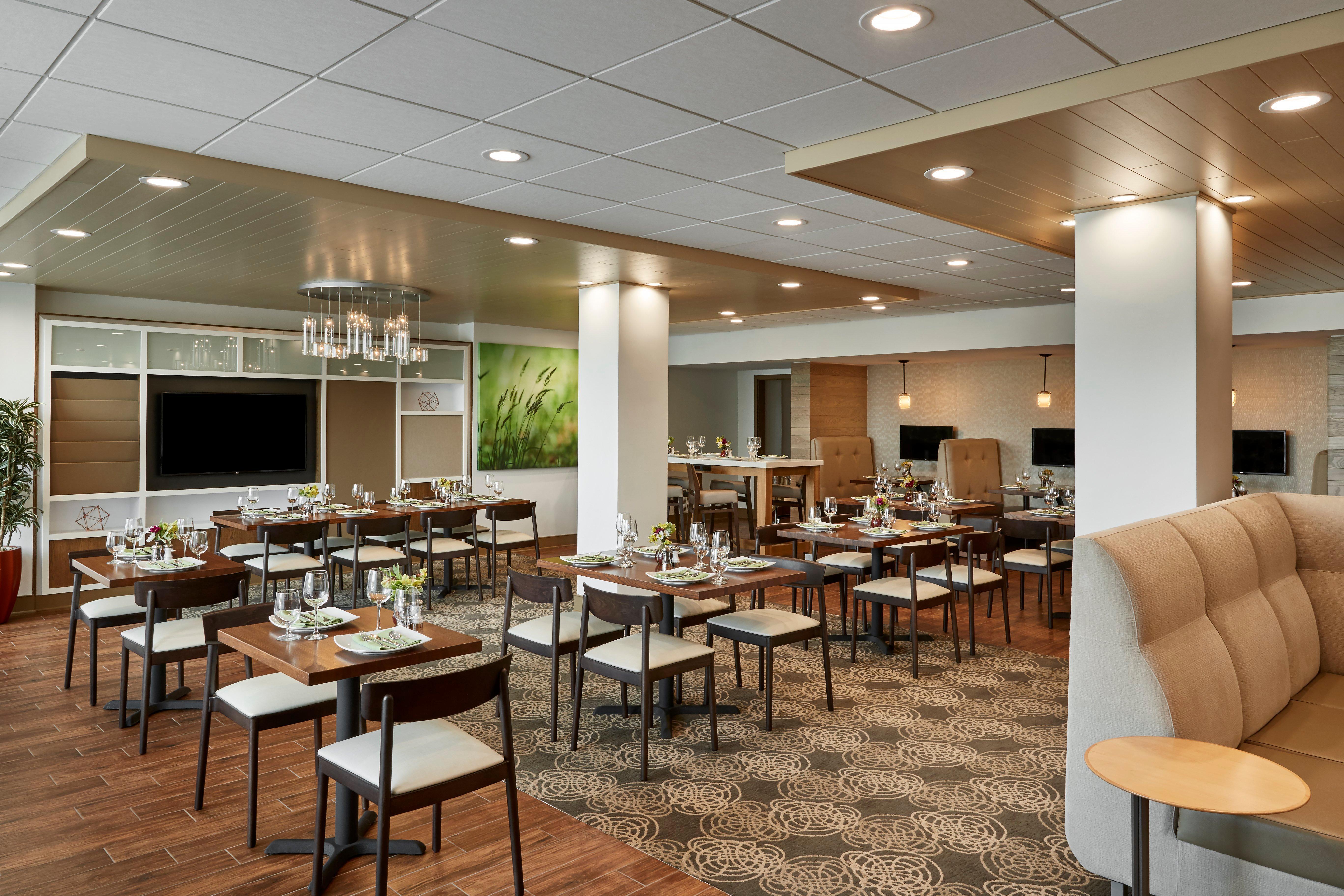 Holiday Inn Alexandria At Carlyle By Ihg Eksteriør bilde