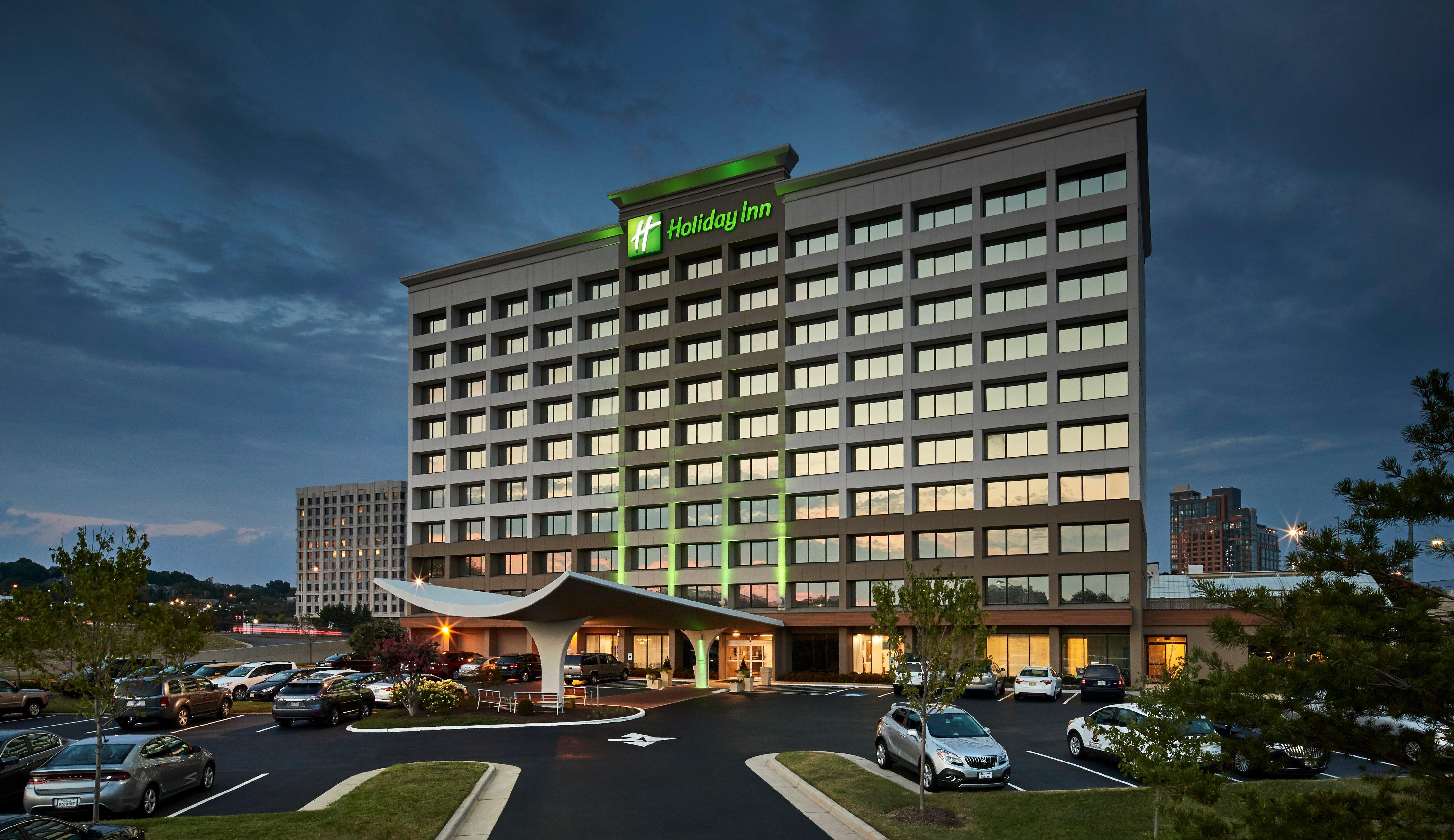Holiday Inn Alexandria At Carlyle By Ihg Eksteriør bilde