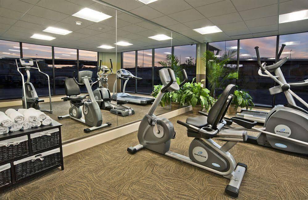 Holiday Inn Alexandria At Carlyle By Ihg Eksteriør bilde